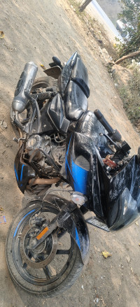 Bajaj Pulsar 220F Model