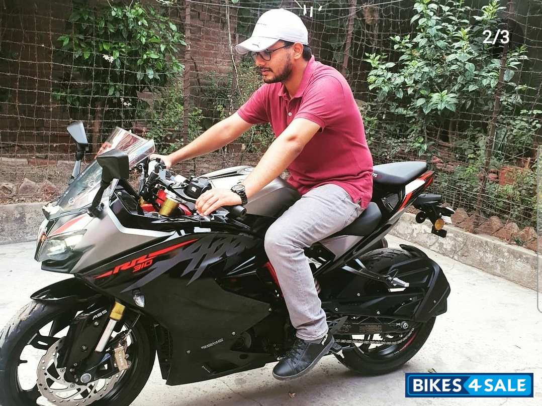 TVS Apache RR 310 TVS Apache RR 310