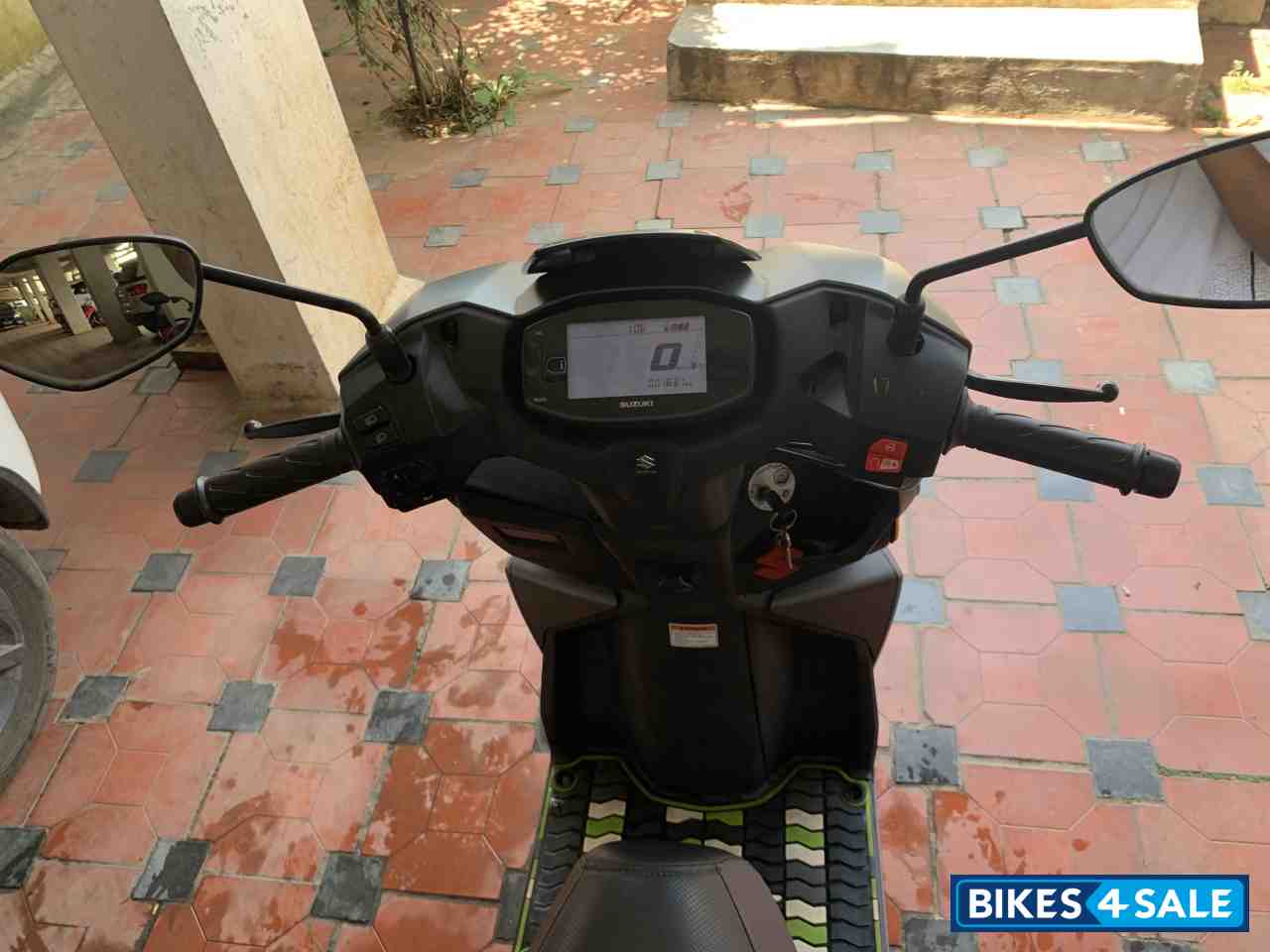 Suzuki Avenis 125 Ride Connect Edition Suzuki Avenis 125 Ride Connect Edition