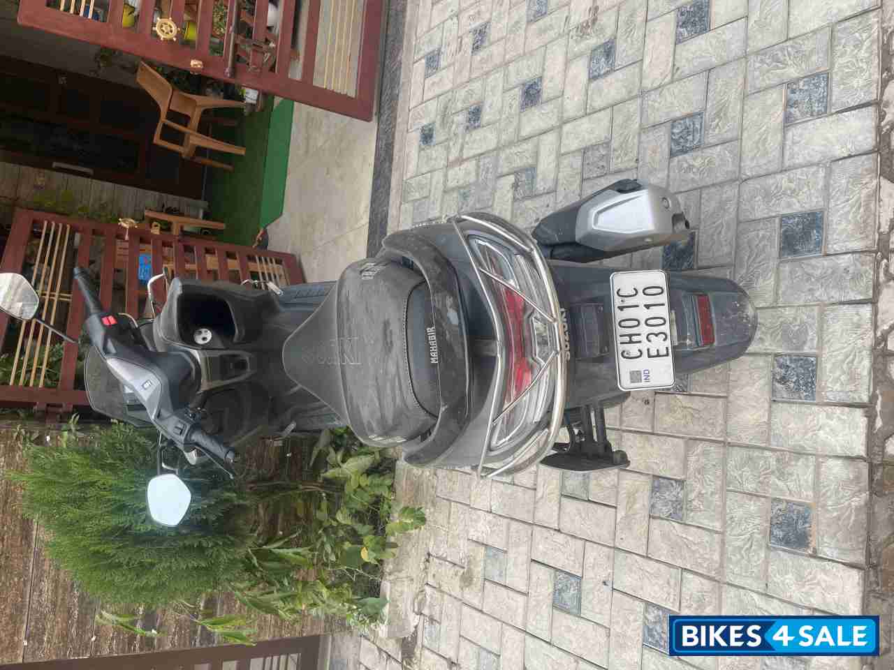 Suzuki Burgman Street Bluetooth Enabled Suzuki Burgman Street Bluetooth Enabled