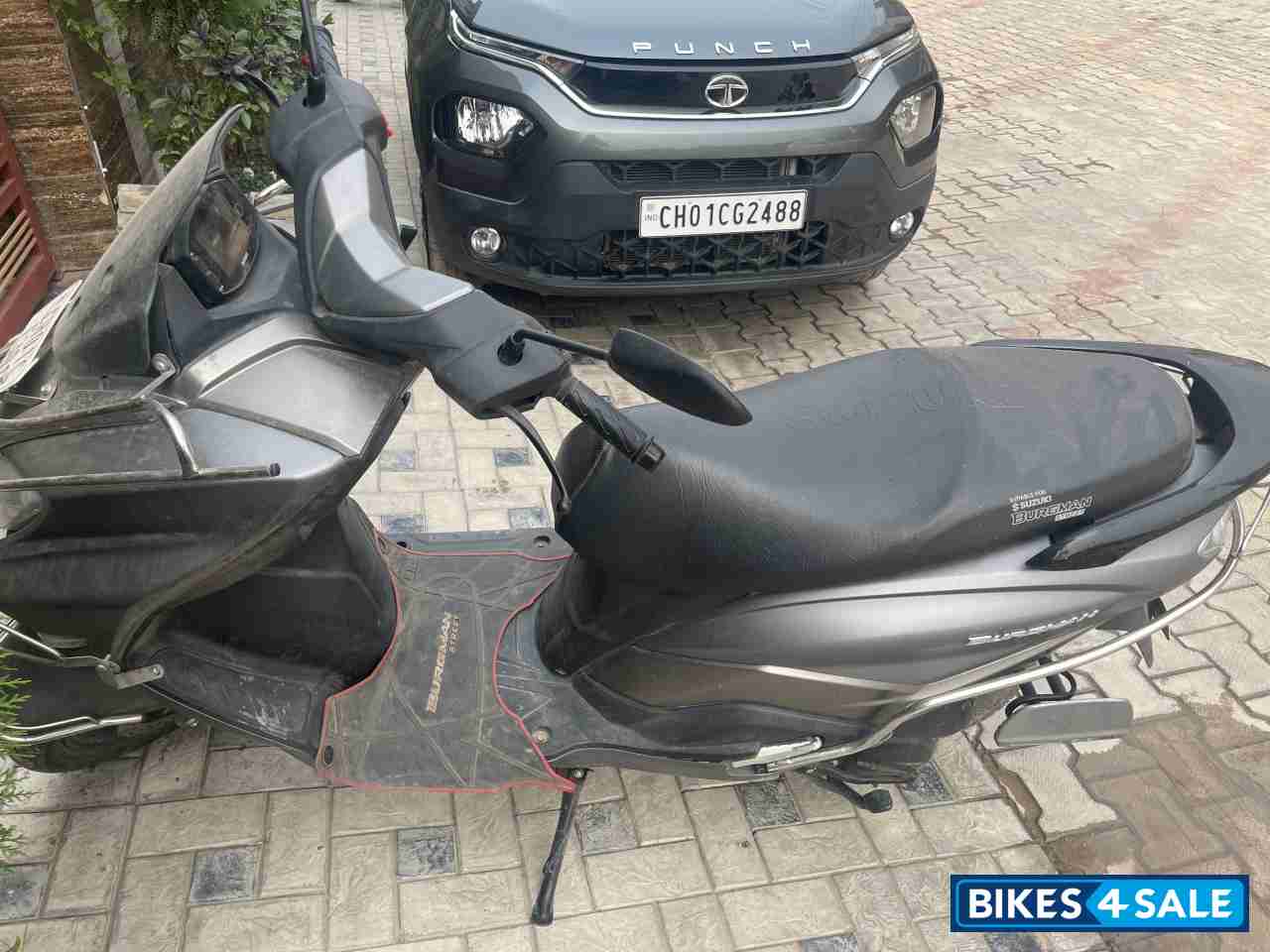 Suzuki Burgman Street Bluetooth Enabled Suzuki Burgman Street Bluetooth Enabled