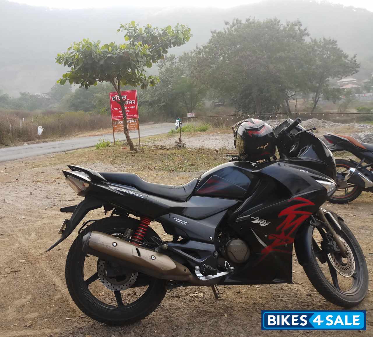 Black Hero Karizma ZMR