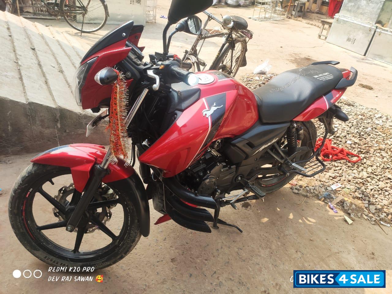 TVS Apache RTR 160 4V BS6