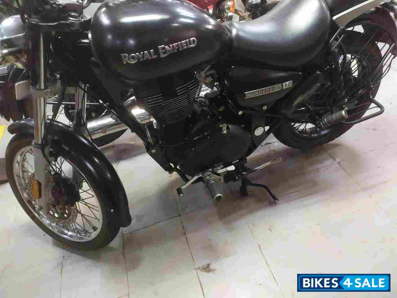 Stone Royal Enfield Thunderbird 350