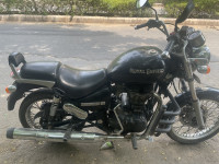 Black Royal Enfield Thunderbird 350
