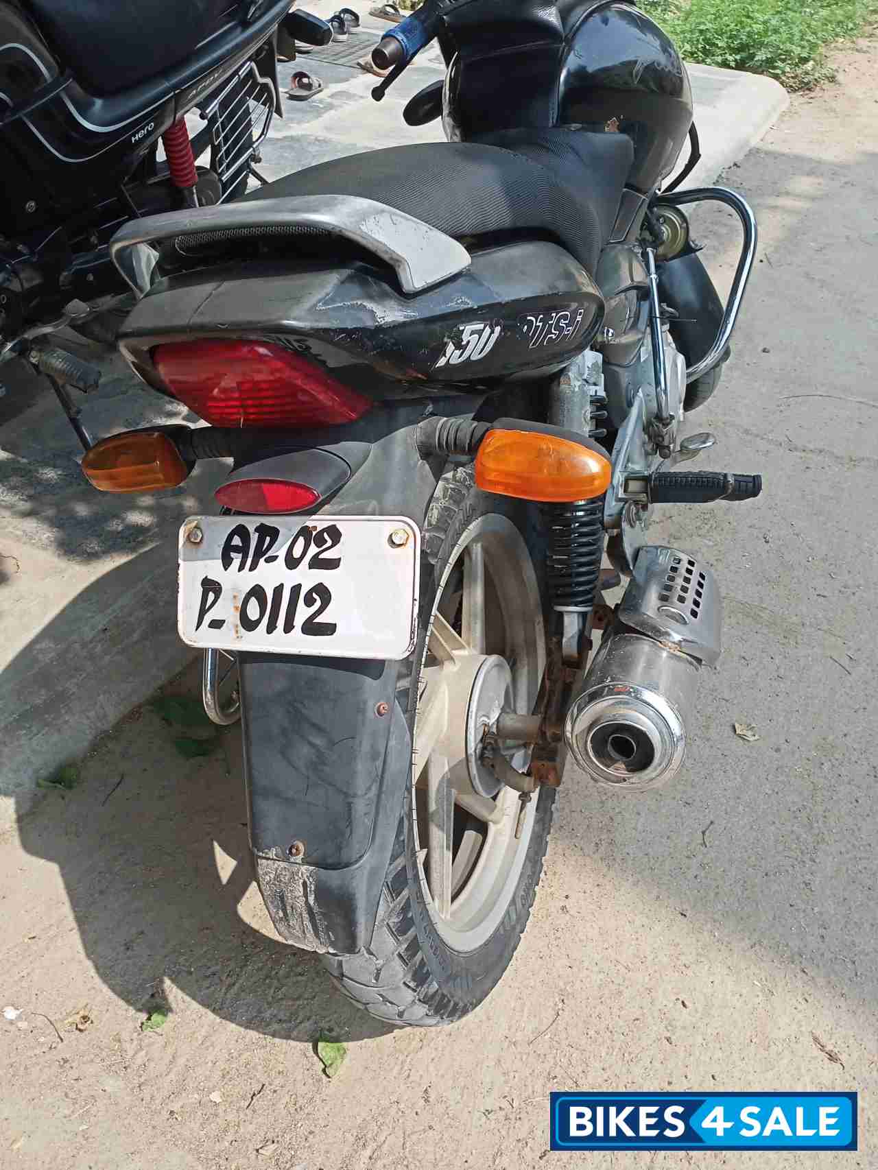 Black Bajaj Pulsar 150 DTSi