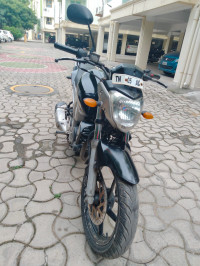 Black Yamaha FZ16