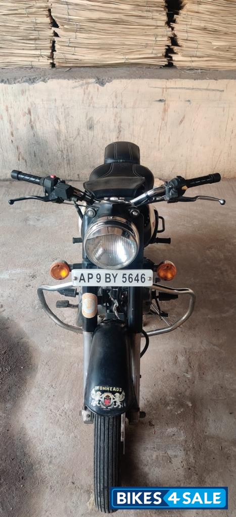 Royal Enfield Classic 350 Royal Enfield Classic 350