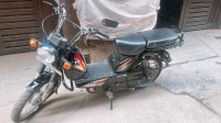 Black TVS XL100 Heavy Duty i-TOUCHstart BS6