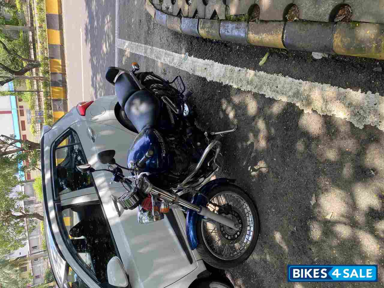 Royal Enfield Thunderbird 350 Royal Enfield Thunderbird 350