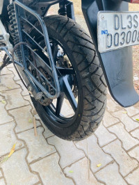 Bajaj Pulsar 220 DTSi 2017 Model