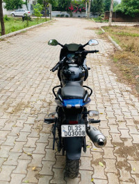Blue And Black Bajaj Pulsar 220 DTSi