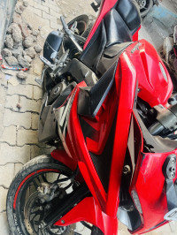 Red Bajaj Pulsar RS 200