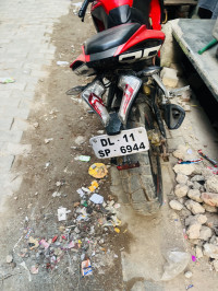 Red Bajaj Pulsar RS 200