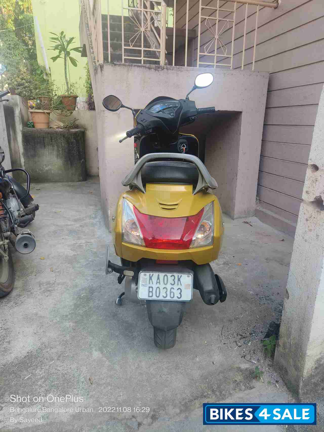 Dazzling Yellow Honda Activa 5G