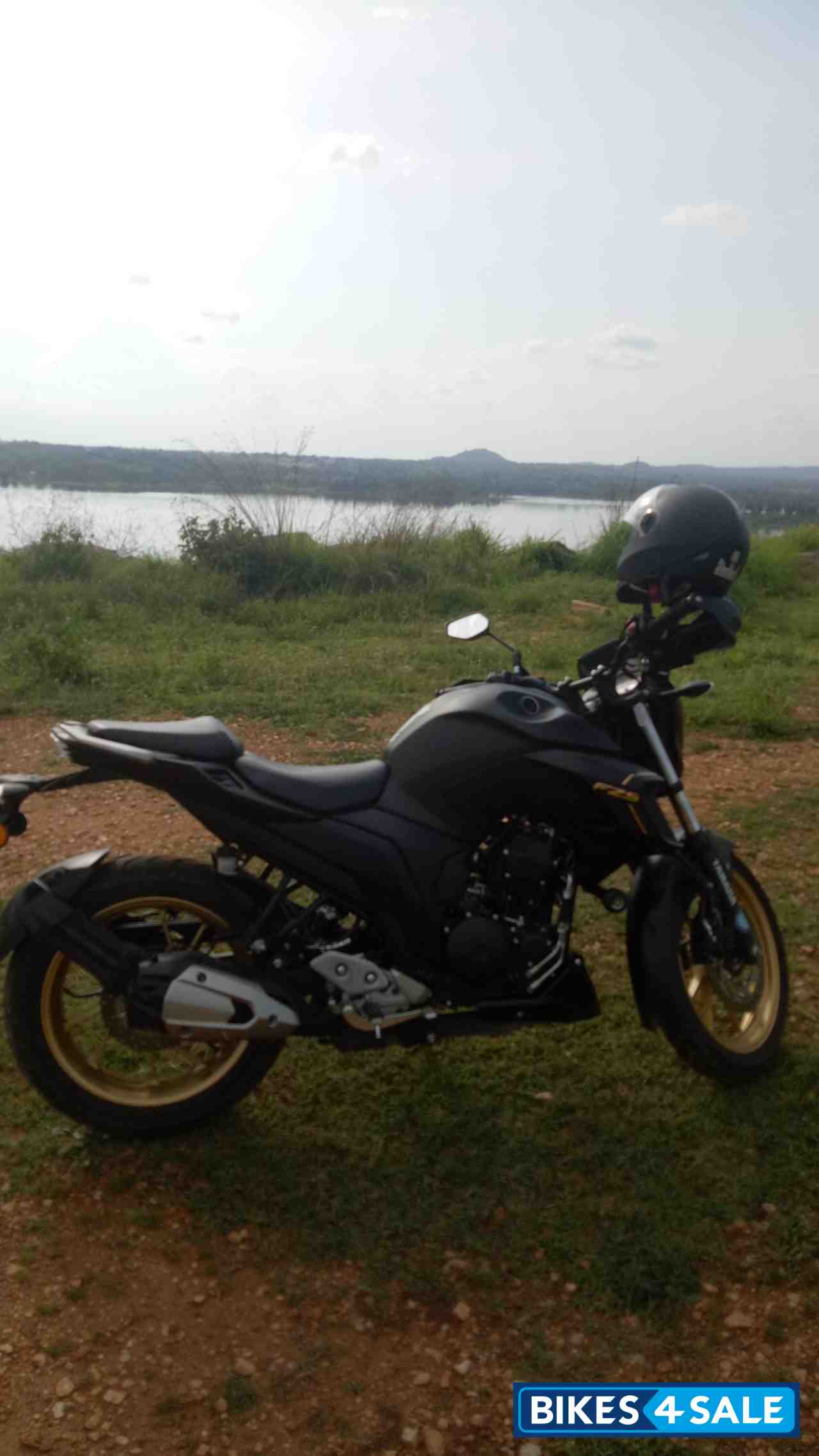 Yamaha FZS 25 2022