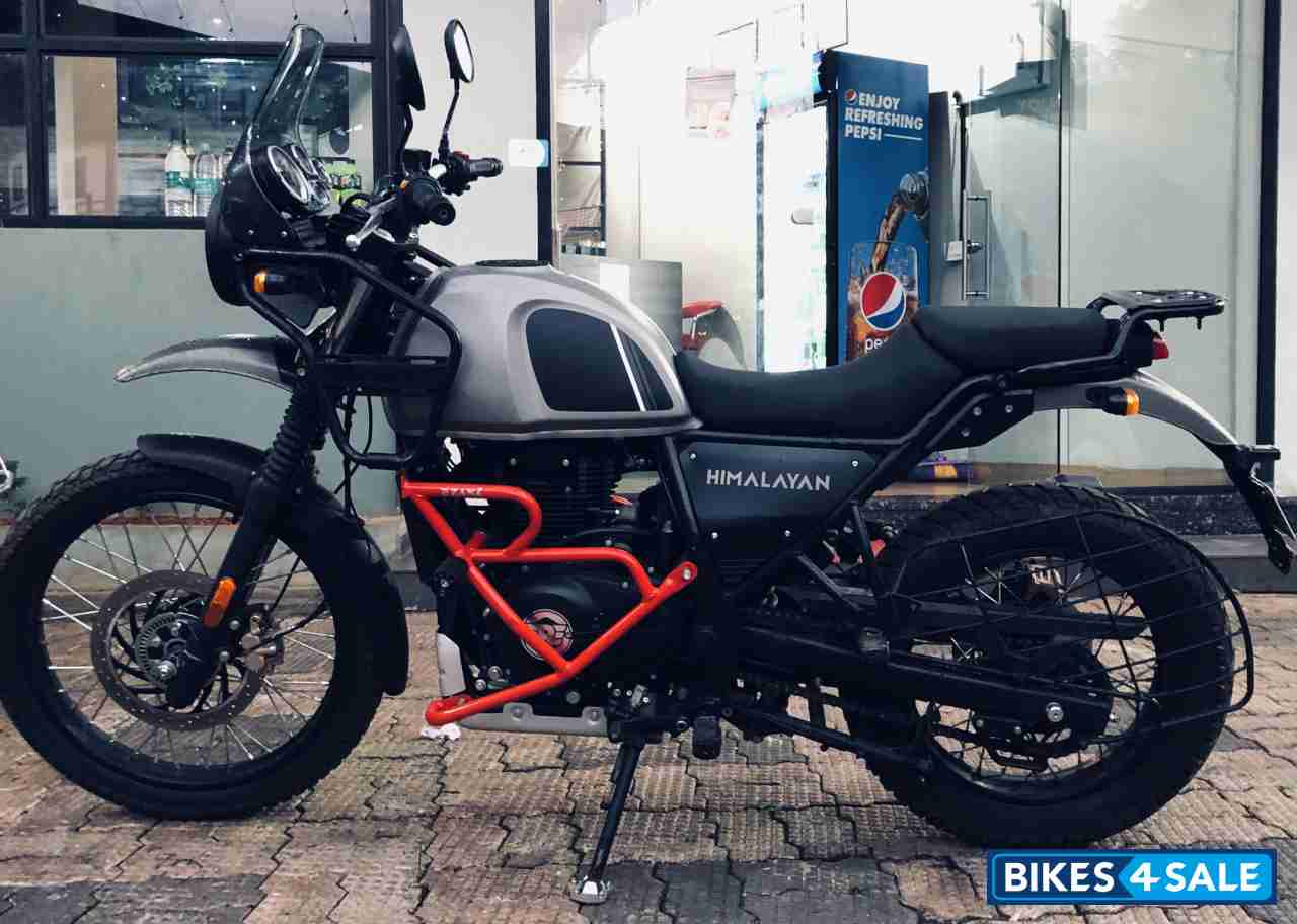 Gravel Grey Royal Enfield Himalayan 2021
