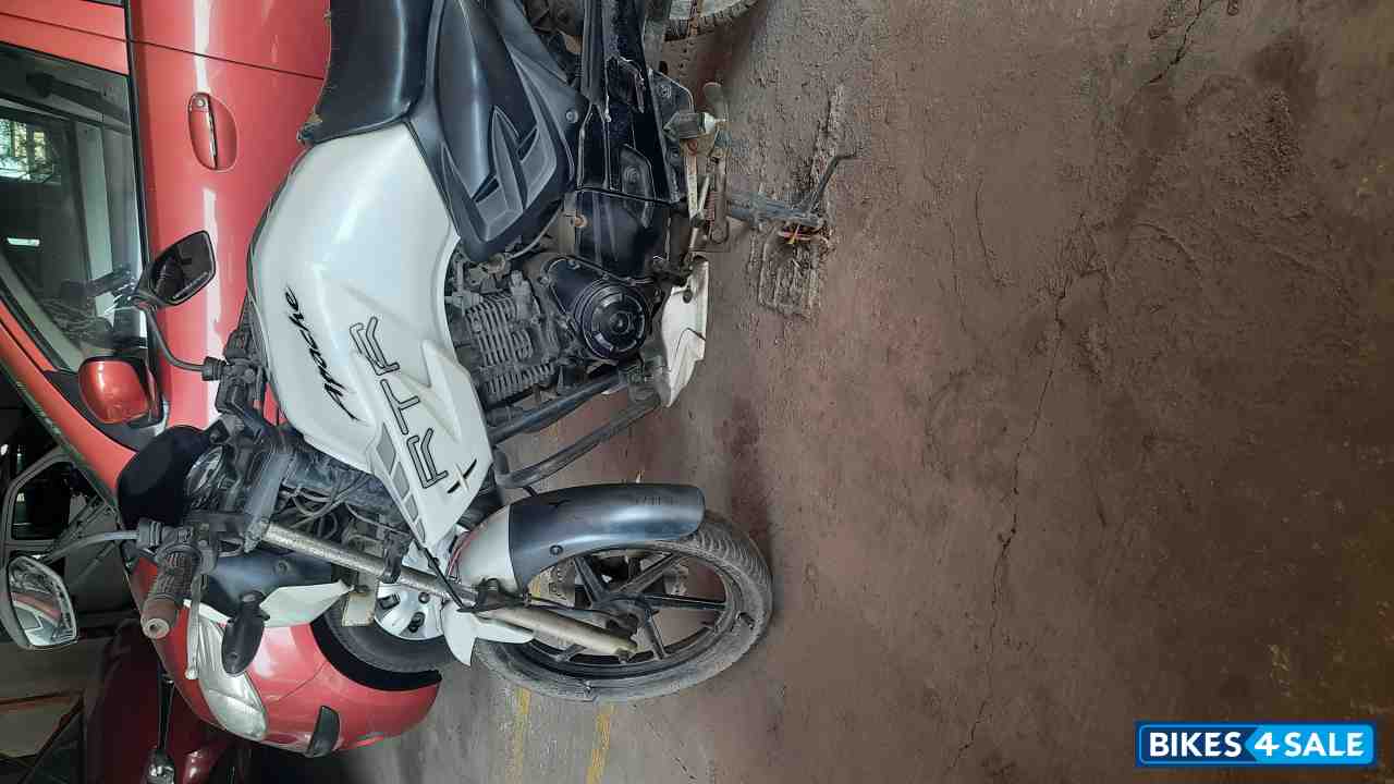 Pearl TVS Apache RTR 180