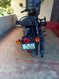 Stealth Black Royal Enfield Classic Stealth Black