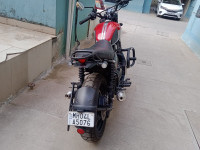 Yezdi Scrambler Dual Tone