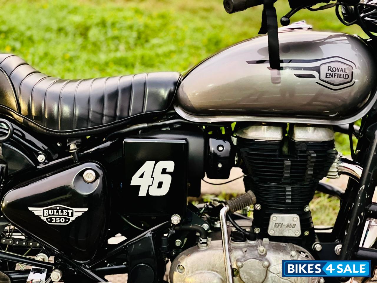 Silver Royal Enfield Bullet 350 KS BS6