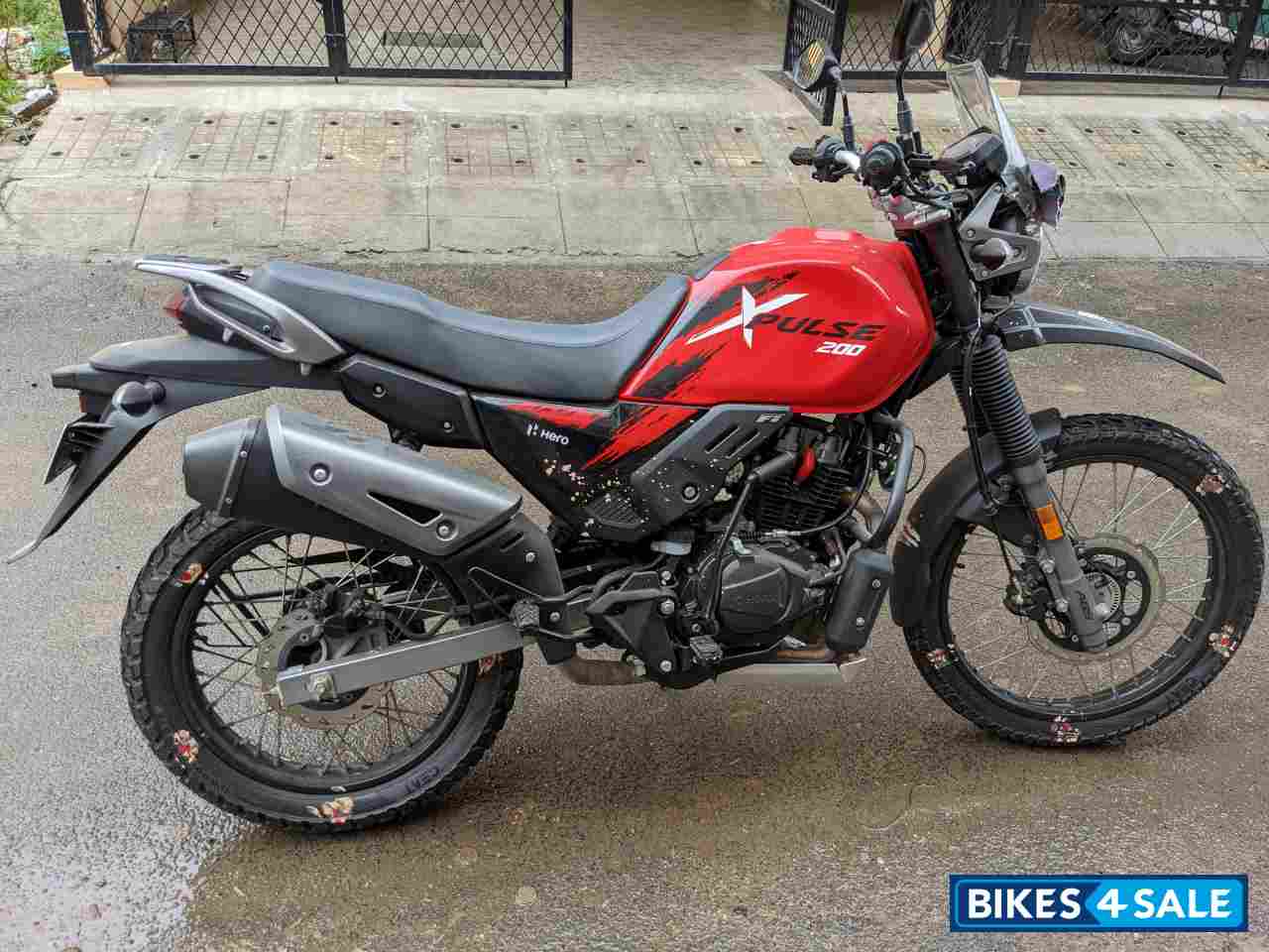 Red Hero XPulse 200 BS6