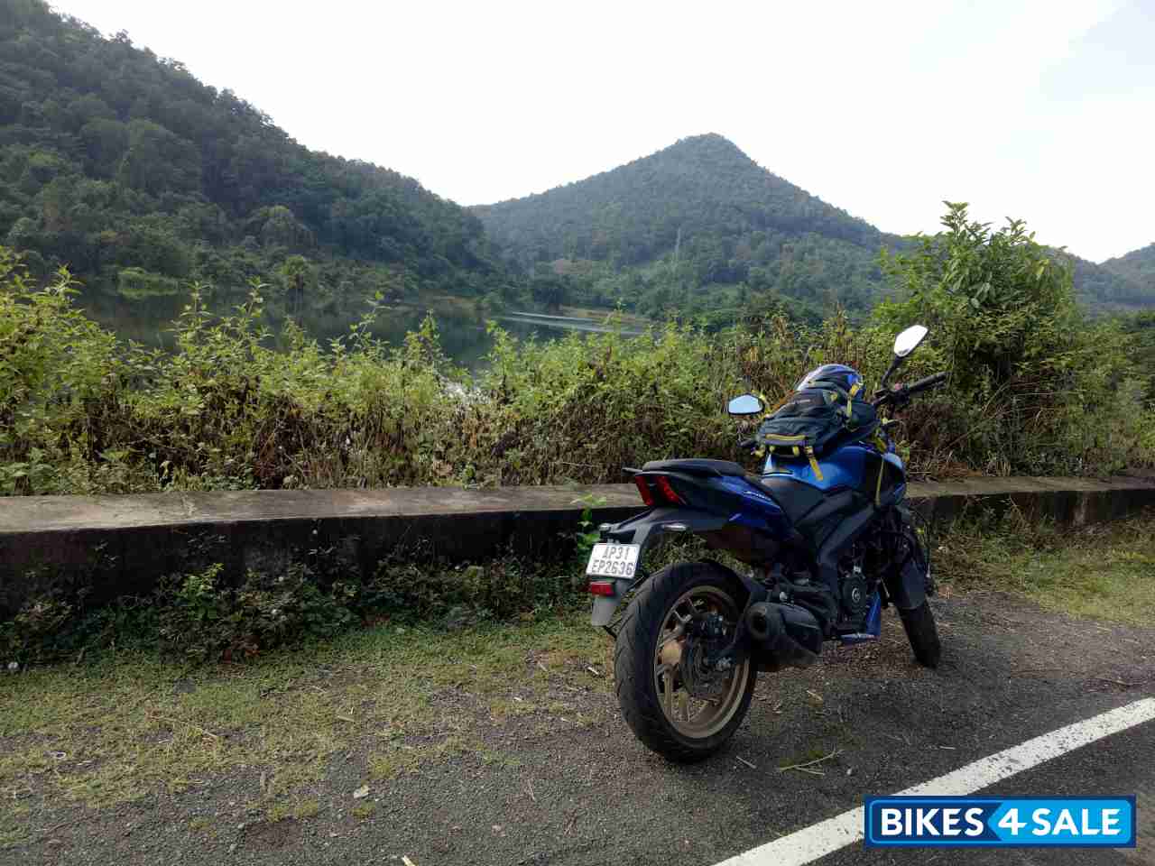 Bajaj Dominar 400 ABS BS6