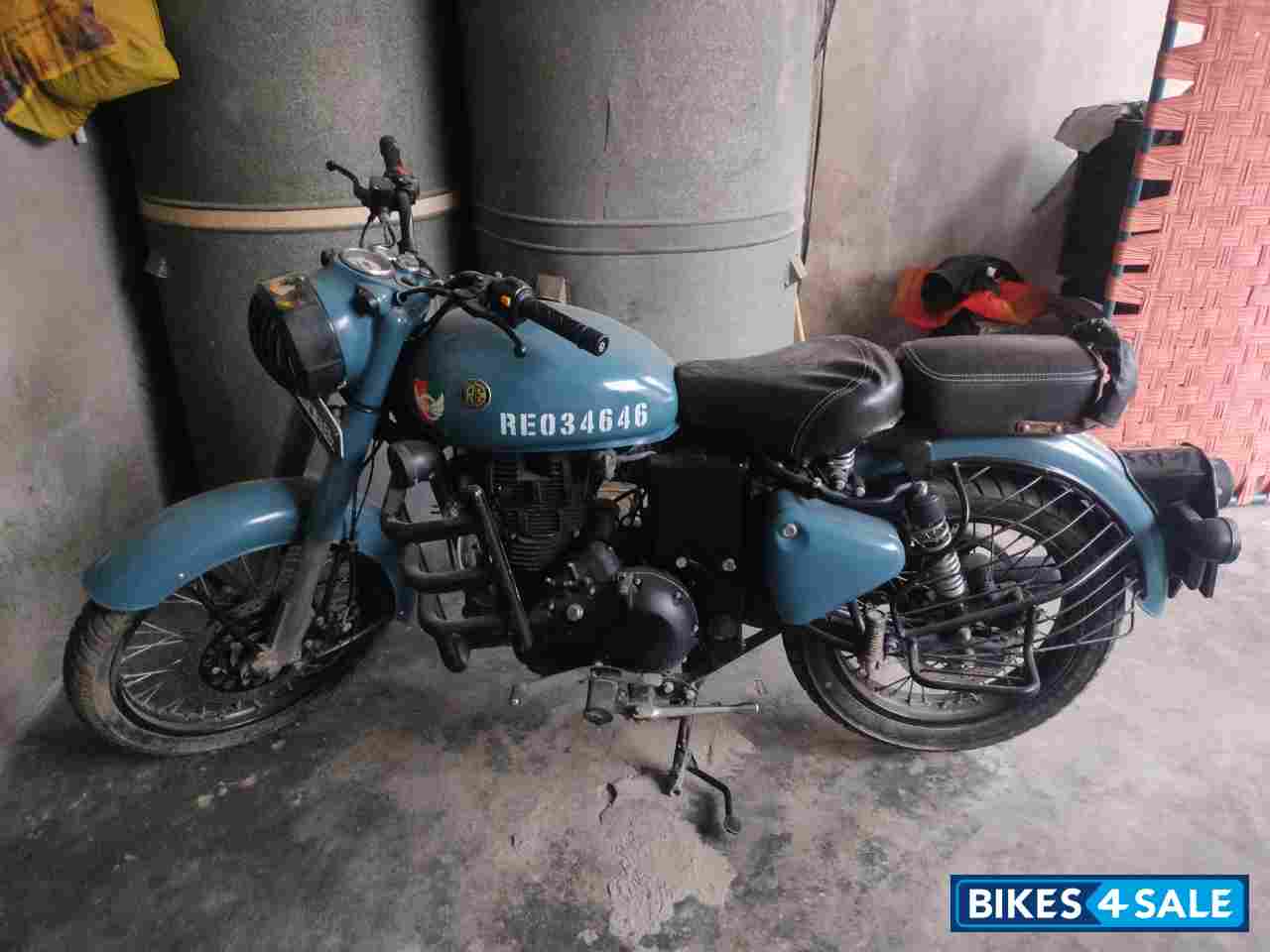 Royal Enfield Classic Signals Airborne Blue