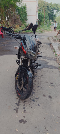 Bajaj Pulsar 150 bs4