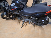 Bajaj Pulsar 125 Neon BS6 2021 Model