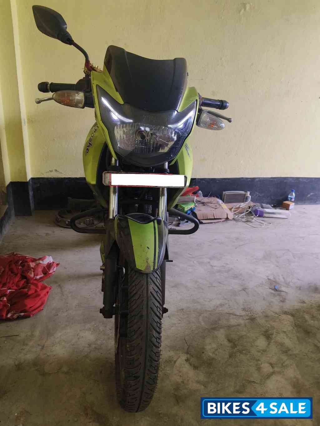 TVS Apache RTR 160
