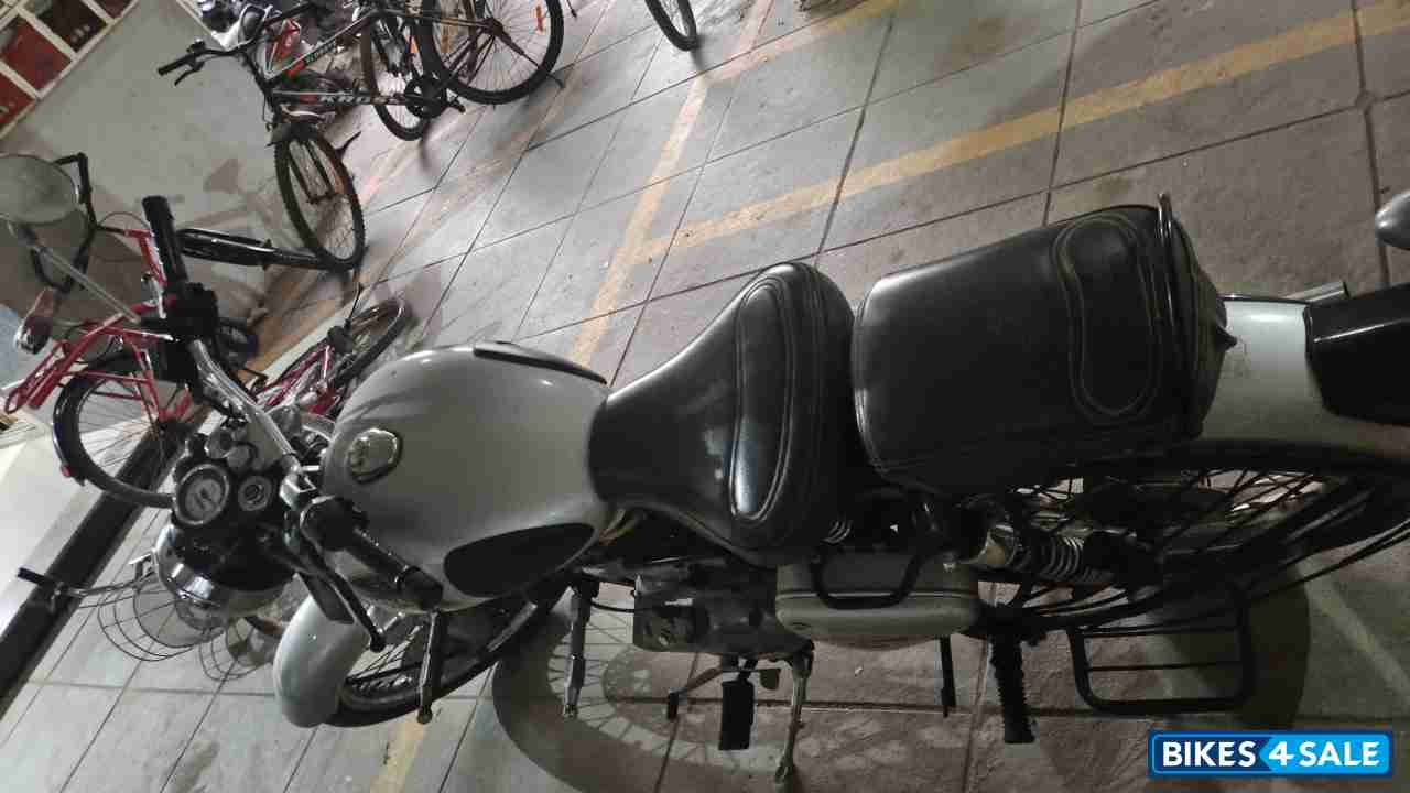 Royal Enfield Classic 350