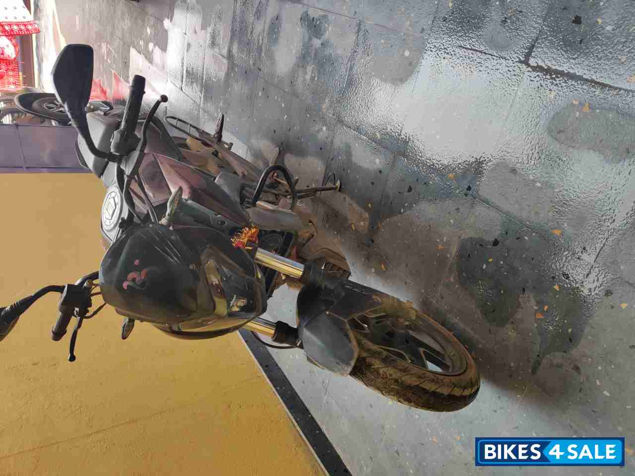 Bajaj Dominar 400 ABS BS6