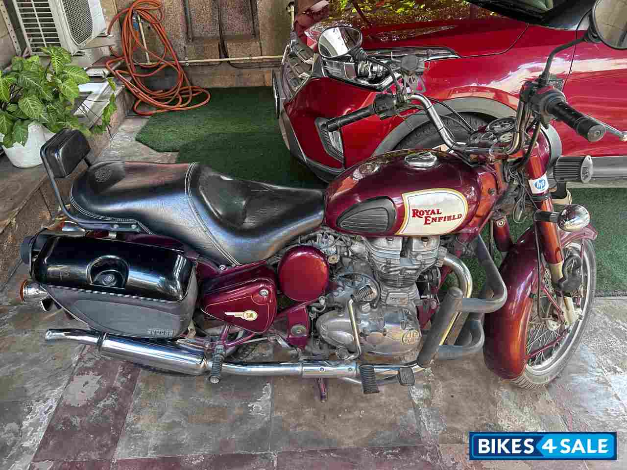 Royal Enfield Classic 500