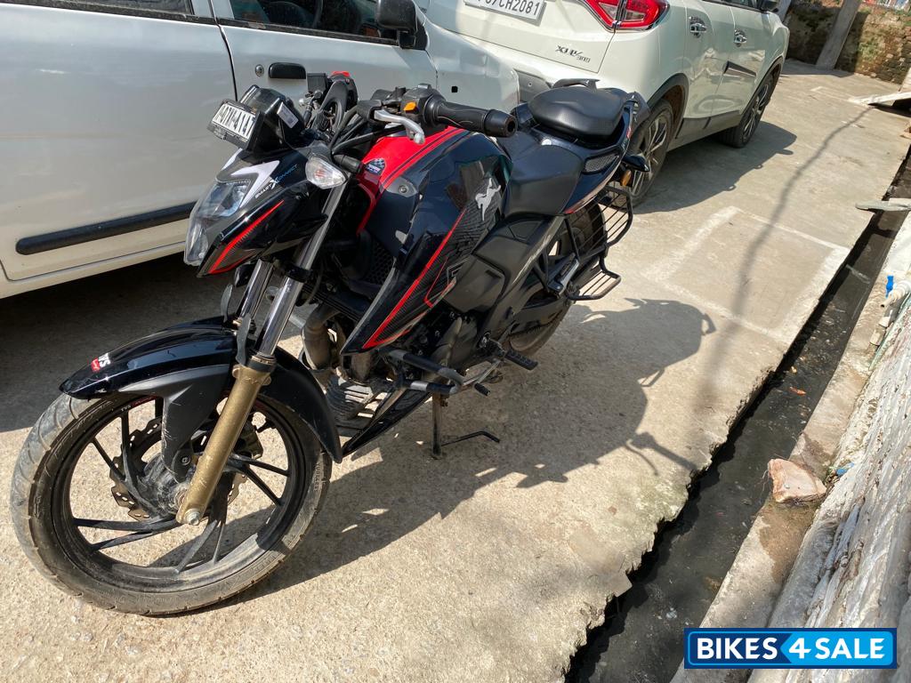 TVS Apache RTR 200 4V ABS Race Edition 2.0