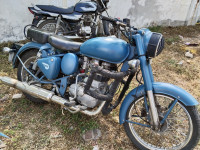 Royal Enfield Classic Squadron Blue