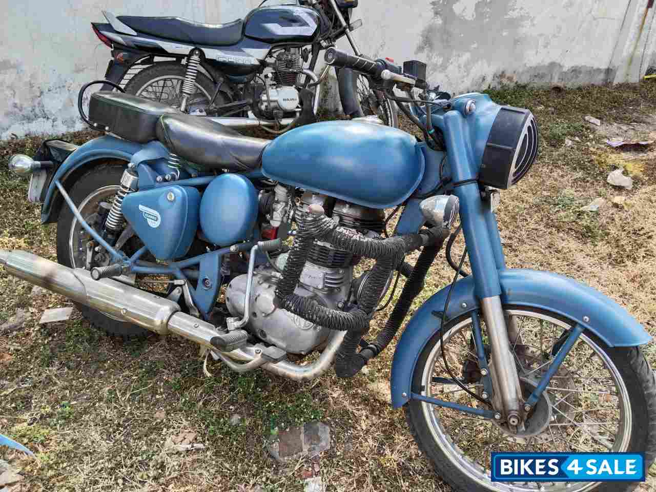 Royal Enfield Classic Squadron Blue