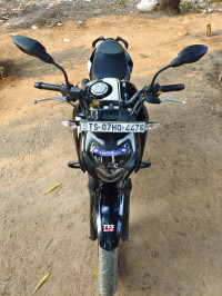 Black TVS Apache RTR 160 4V BS6
