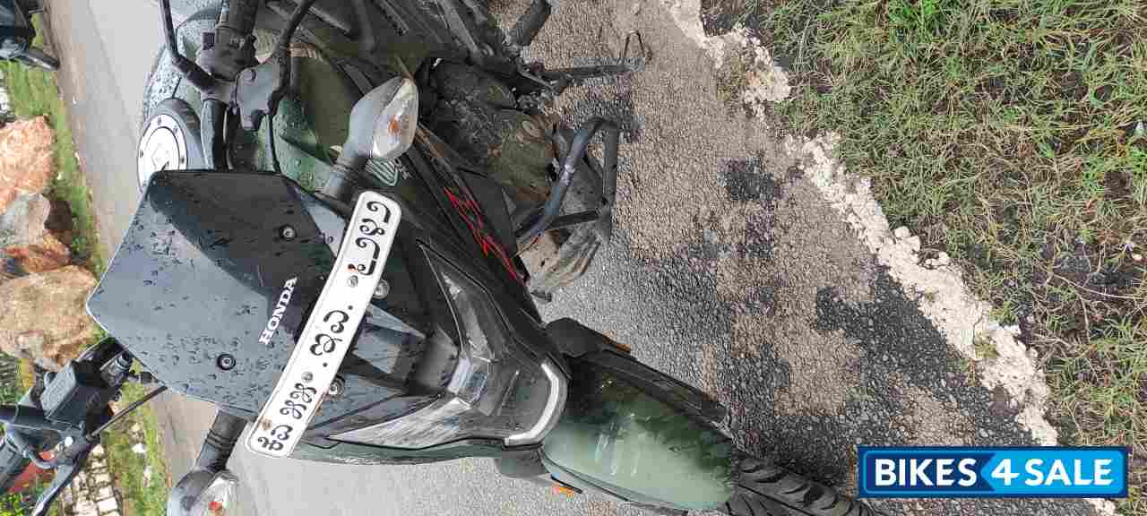 Mat Marshal Green Honda XBlade