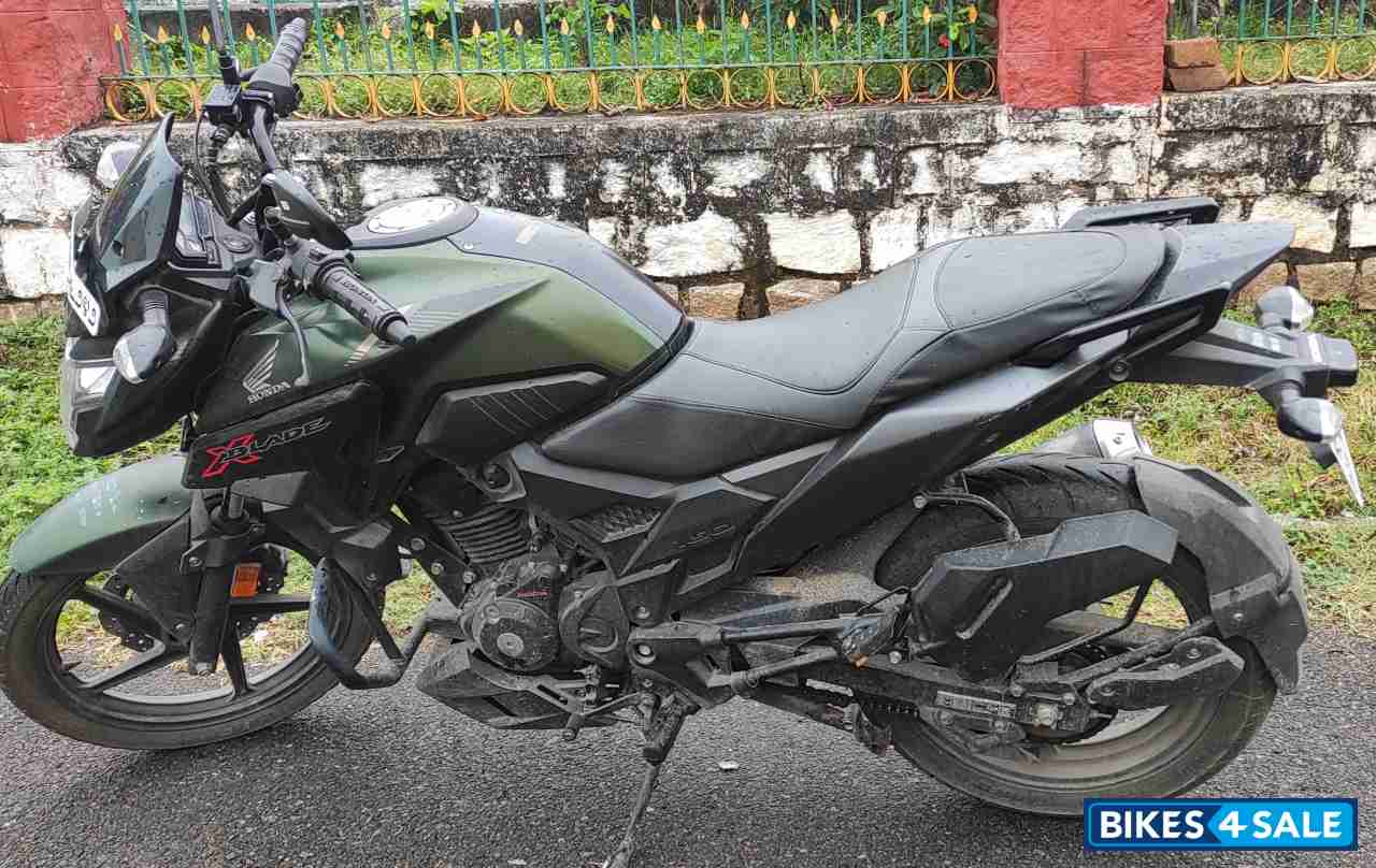 Mat Marshal Green Honda XBlade