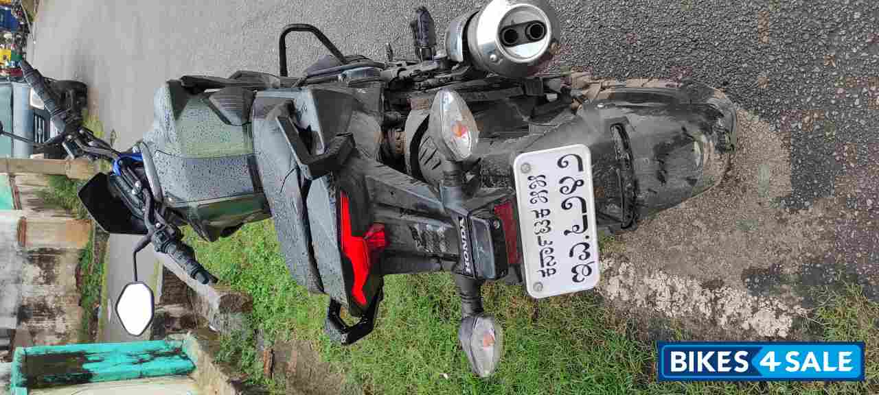 Mat Marshal Green Honda XBlade