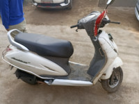 White Honda Activa 3G