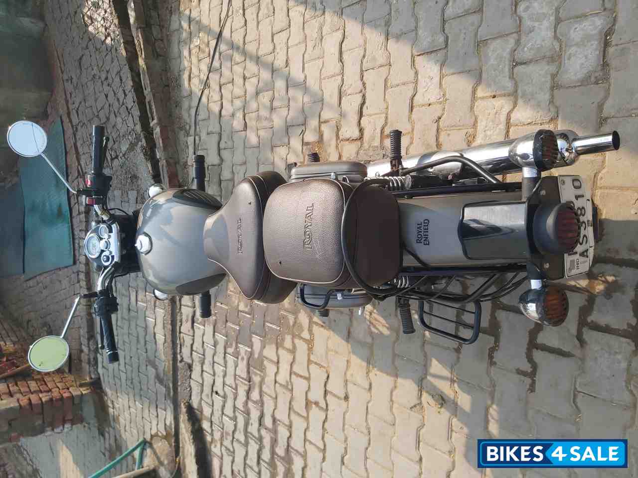 Royal Enfield Classic Gunmetal Grey