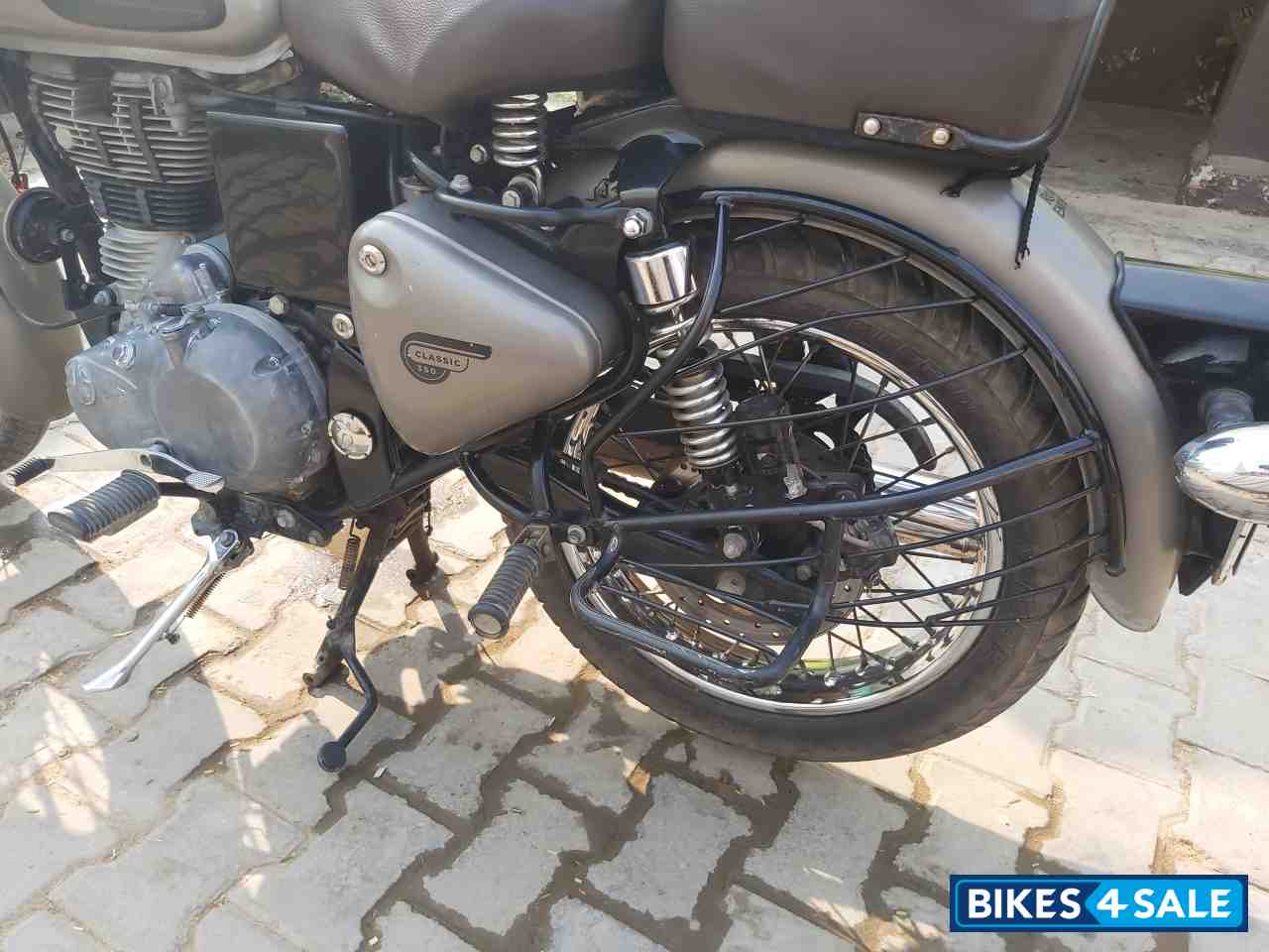 Royal Enfield Classic Gunmetal Grey
