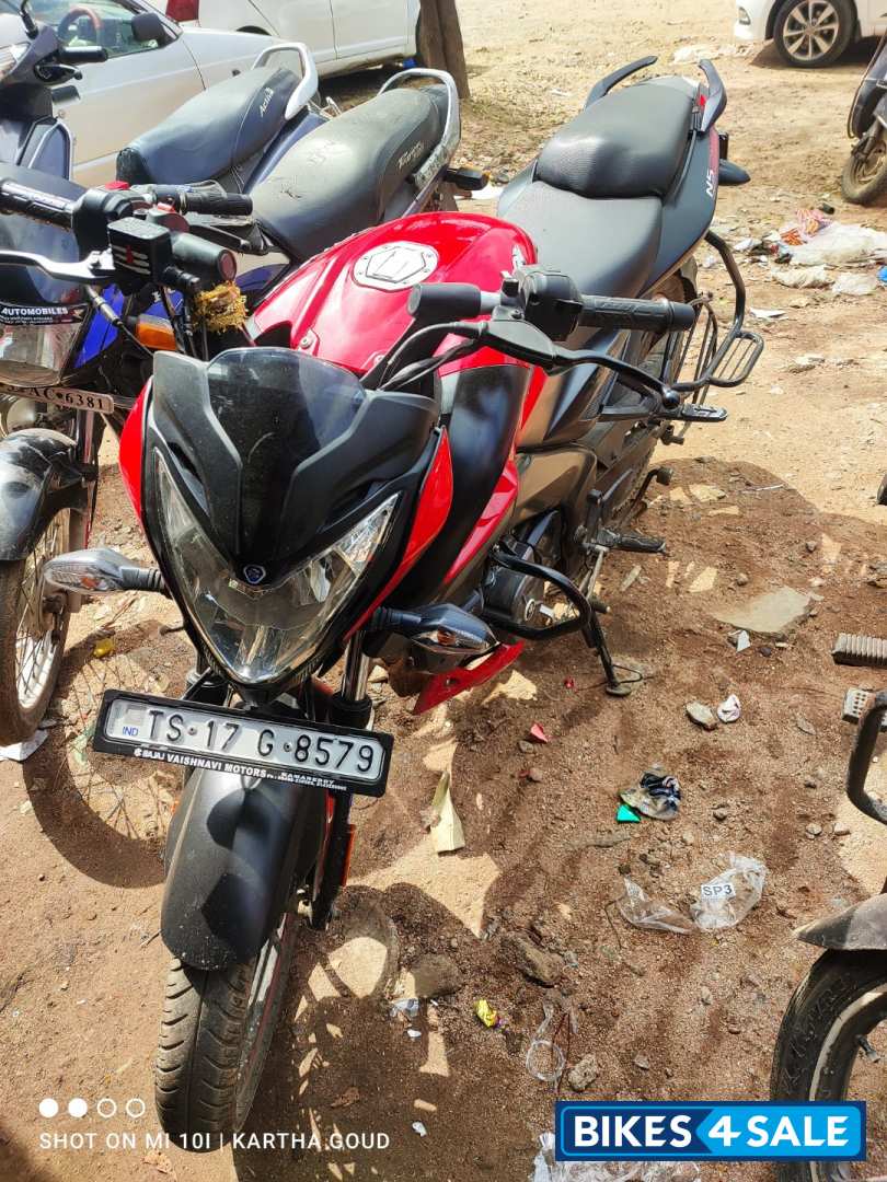 Bajaj Pulsar NS 160 BS6