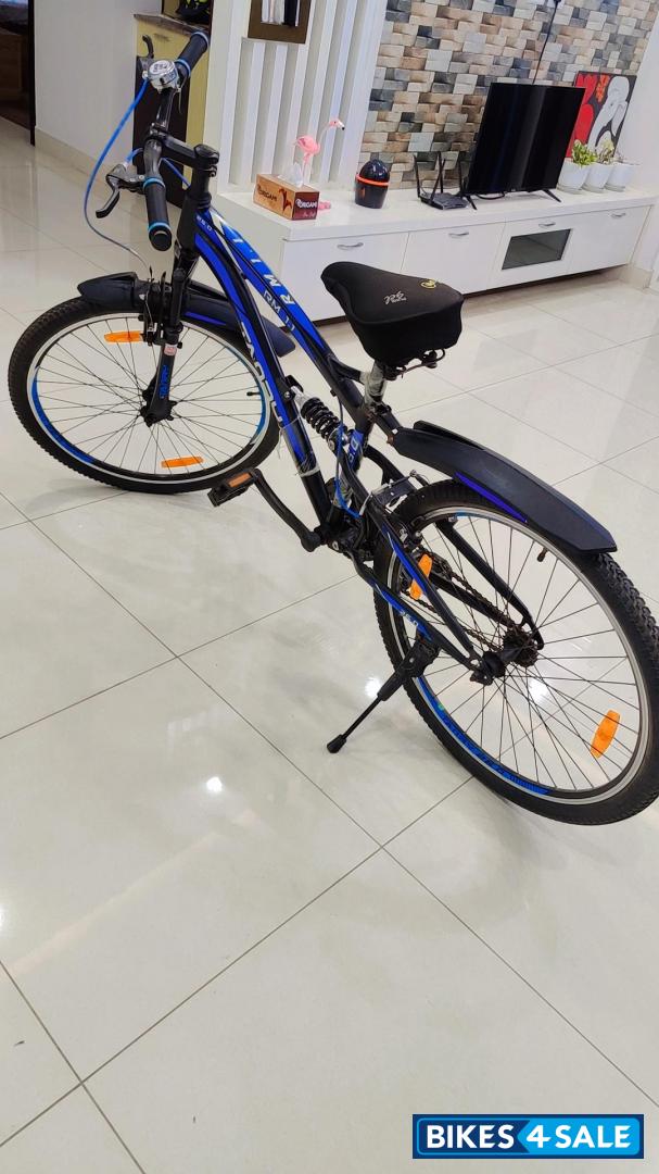 Bicycle  Tanry Roadmaster 1.1