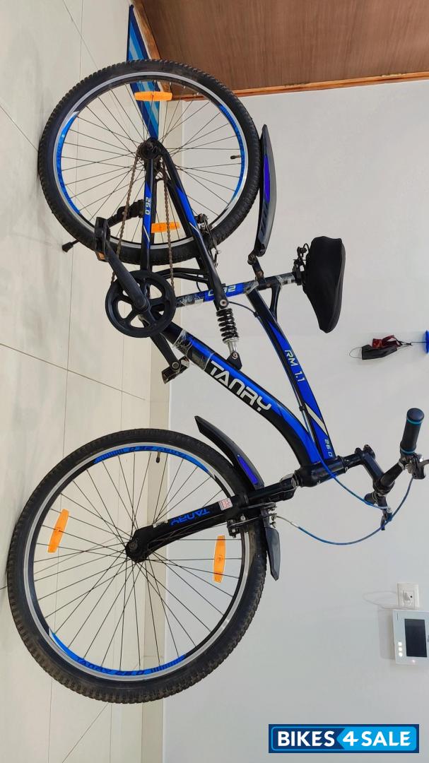 Bicycle  Tanry Roadmaster 1.1