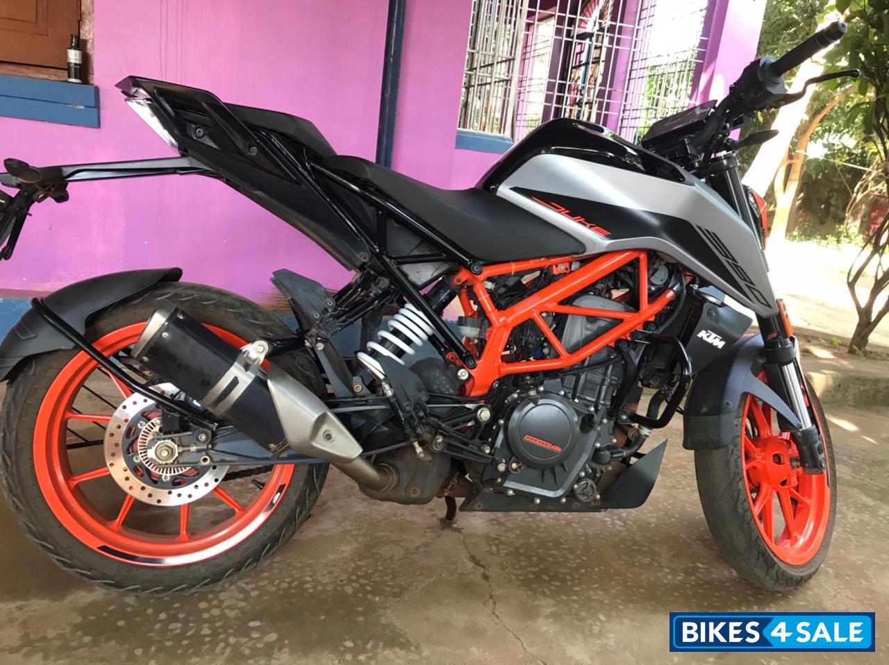 KTM Duke 390 BS6 KTM Duke 390 BS6