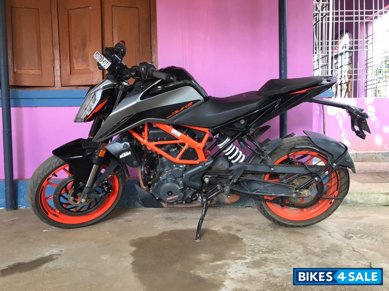 KTM Duke 390 BS6 KTM Duke 390 BS6