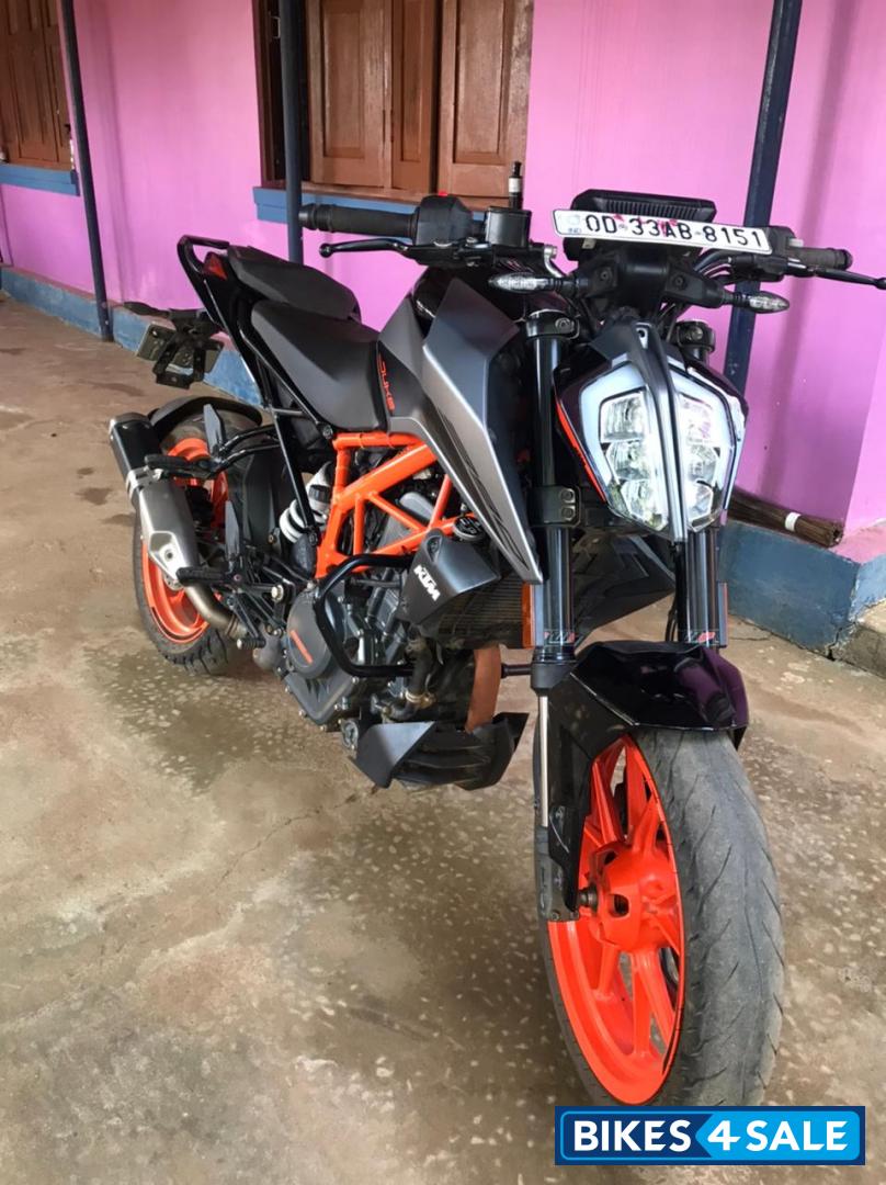 KTM Duke 390 BS6 KTM Duke 390 BS6